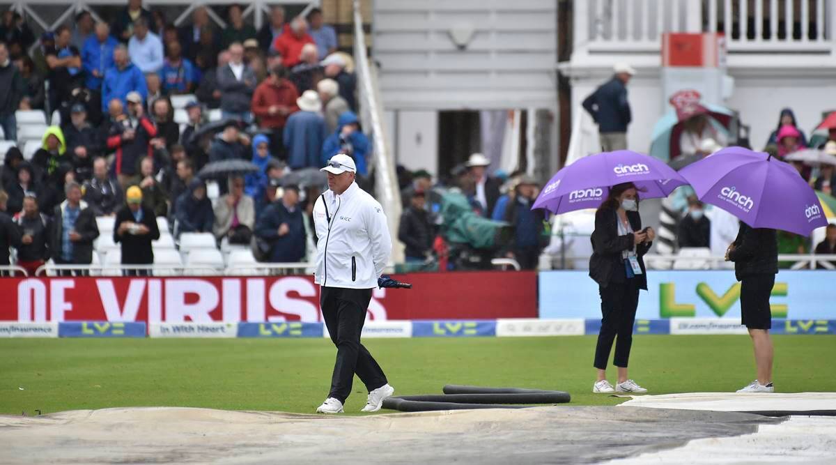 India vs England: Sunil Gavaskar bats for neutral umpires | Sports News,The Indian Express