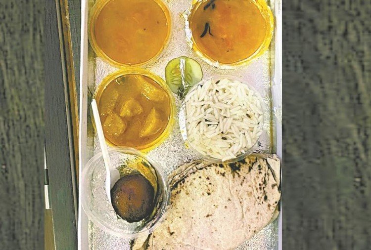 Delhi: Garbage Dump Has Now Been Converted Into A Modern Kitchen - दिल्ली: कूड़े का डलावघर अब आधुनिक किचन में हुआ तब्दील - Amar Ujala Hindi News Live