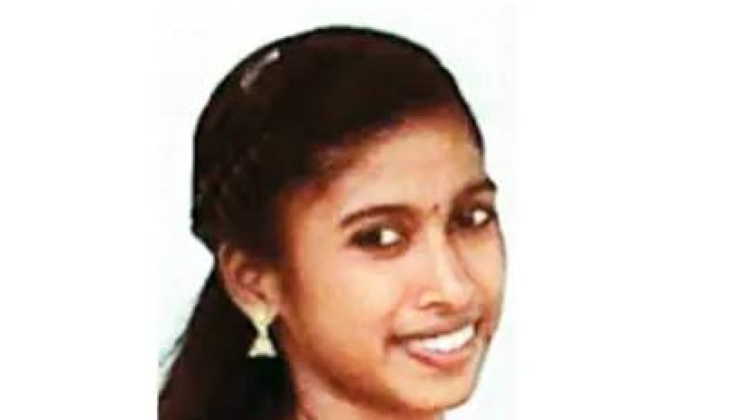 Palakkad's international athlete Babitha all set to shine as railway officer now | Bengaluru Central Railway Station| South-Western Railway| Mannarkkad| C Babitha| MES Kalladi college