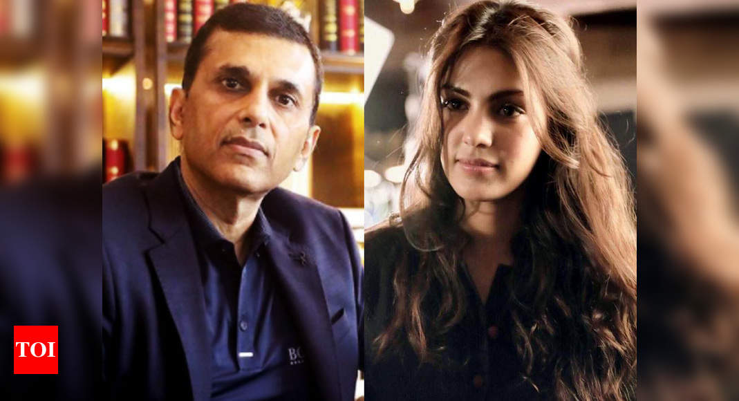 BRAND LOGOS/TOI PLUS LOGO White