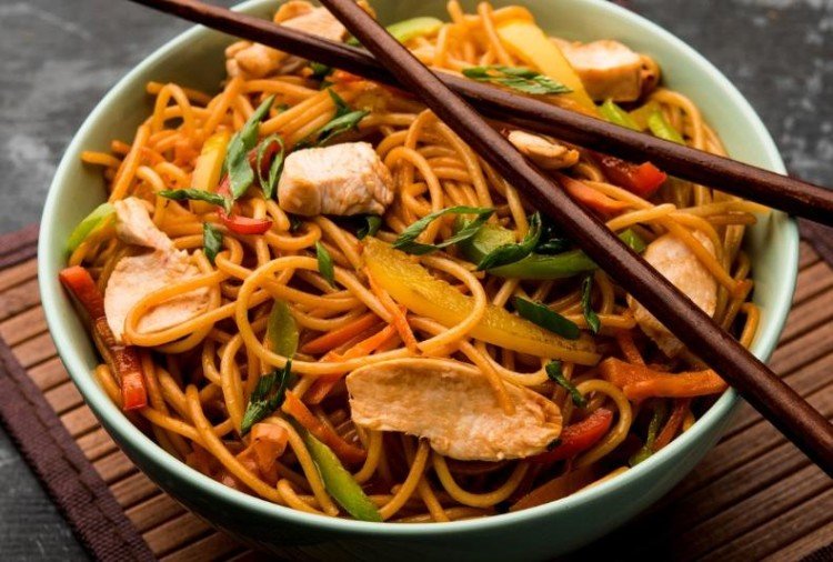 यमी-यमी नूडल्स