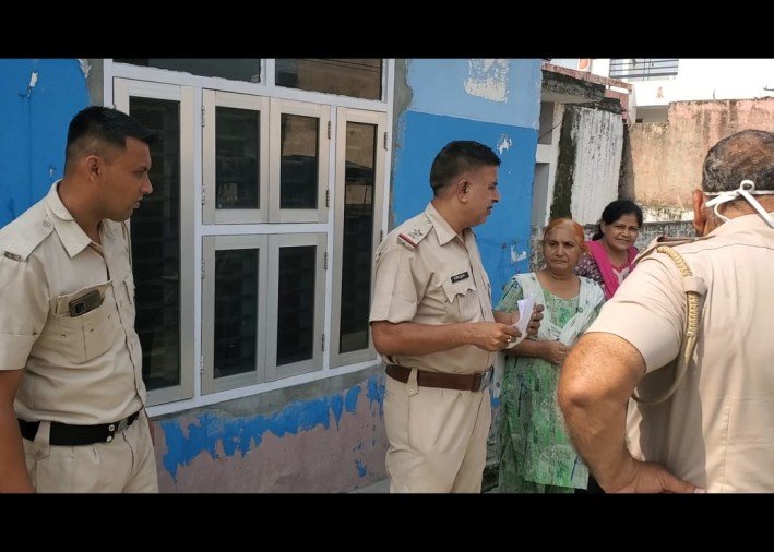 Newborns Body Found In Bushes, Dogs Were Scratching, Yamunanagar - झाड़ियों में मिला नवजात का आधा शव, नोच रहे थे कुत्ते - Yamuna Nagar News