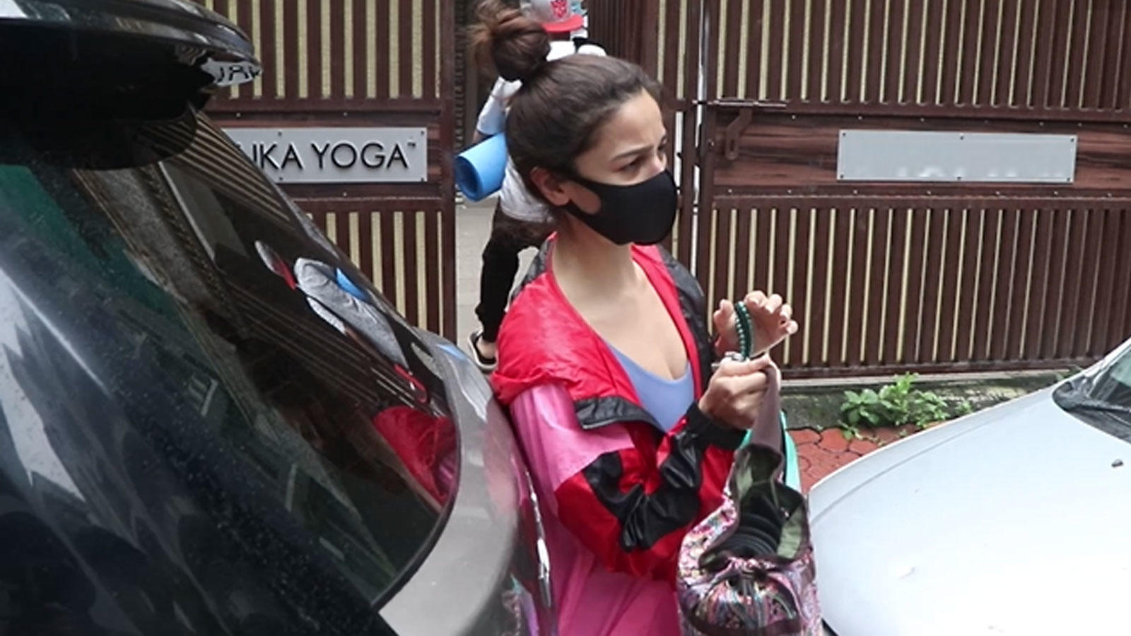 Alia Bhatt trolled for her 'attitude' in the latest video; here's why! | Hindi Movie News - Bollywood - Times of India