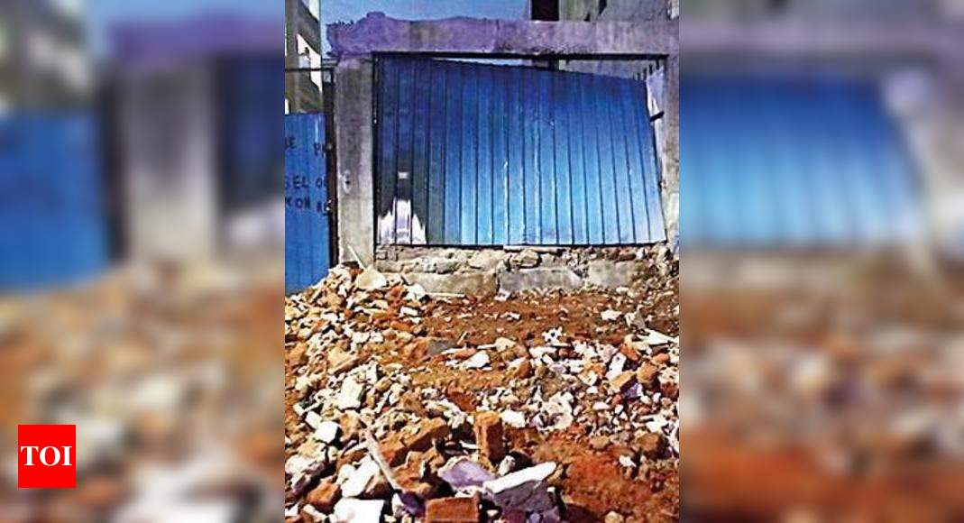 Public lavatory in Old City vanishes overnight | Hyderabad News - Times of India