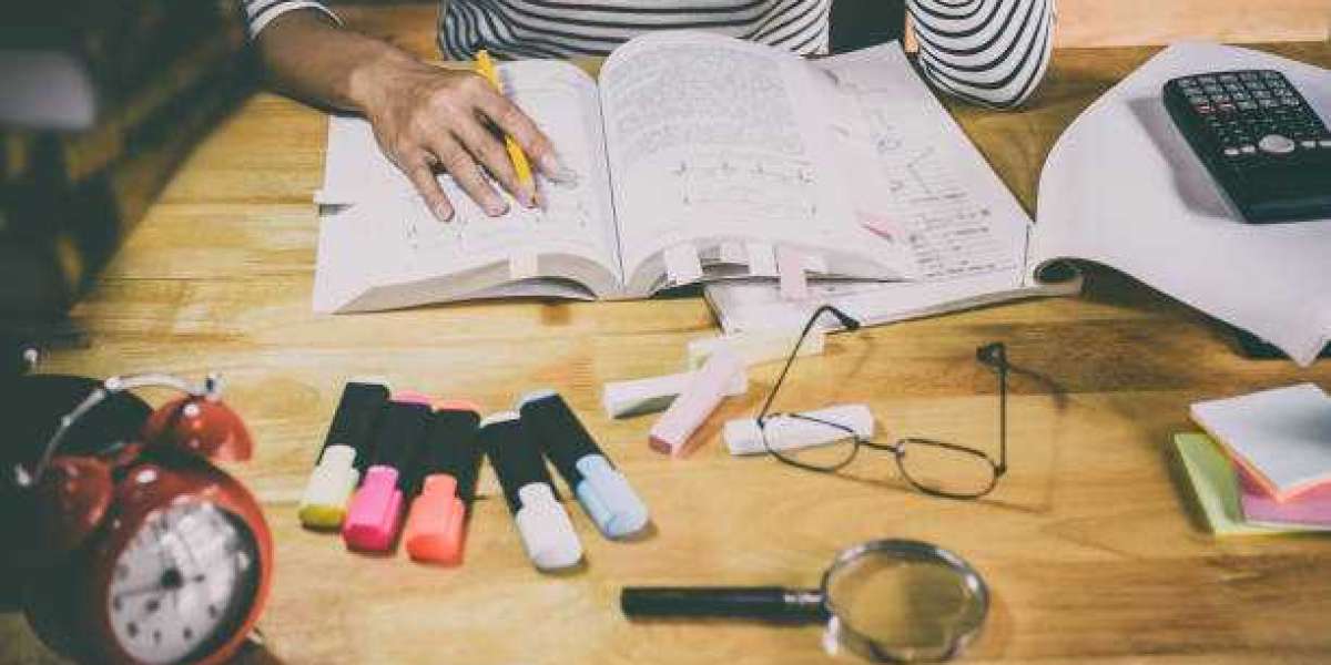 How to Plan, Research and Write Better University Assignments
