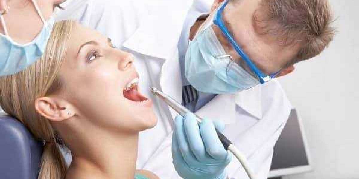 What to Ask a Dental Implant Specialist Before Starting Treatment