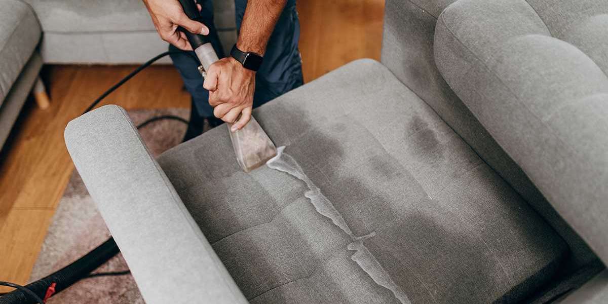 How to Choose the Right Carpet Cleaning Service in Topeka, KS