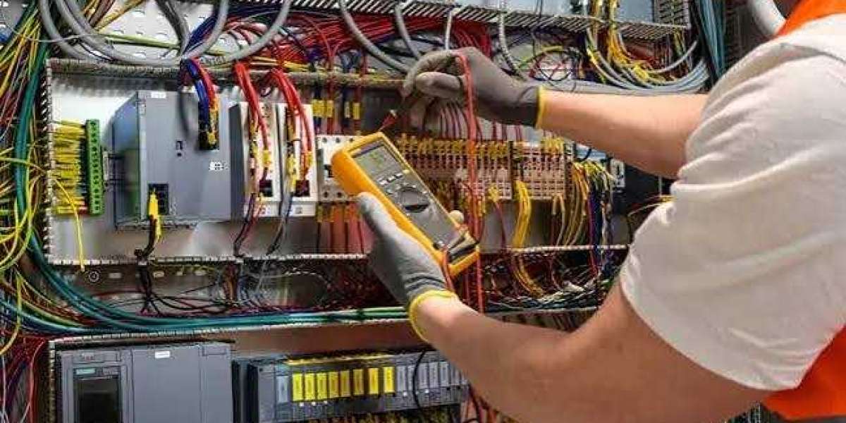 How to Choose the Best Electrical Companies in Toronto for Your Home